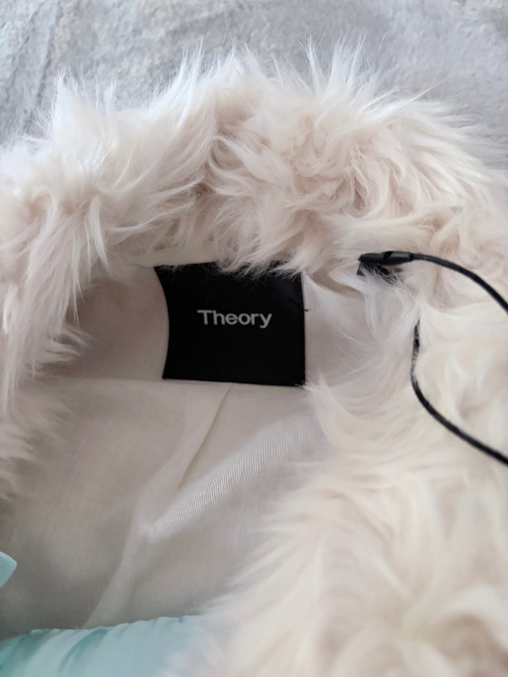 Theory Clairene Jackson Ivory Faux Fur Lined Jacket NWT size small